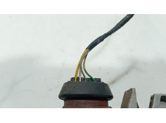 Recambio de cerradura puerta trasera izquierda para peugeot 406 (8b) 2.0 hdi 110 referencia OEM IAM    2