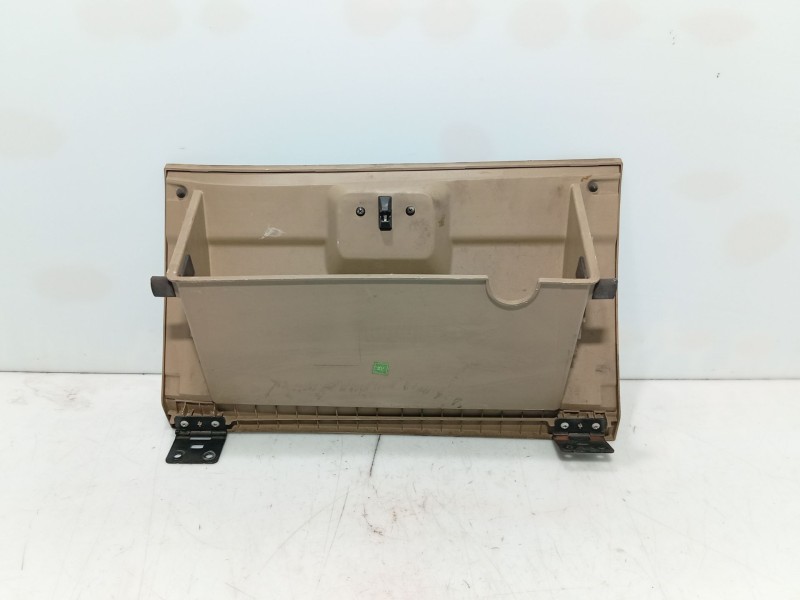 Recambio de guantera para ssangyong rodius i 2.7 xdi referencia OEM IAM 7770021000EAJ  