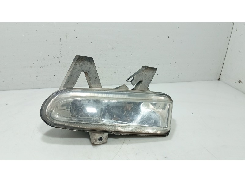 Recambio de faro antiniebla izquierdo para peugeot 406 (8b) 2.0 hdi 110 referencia OEM IAM   