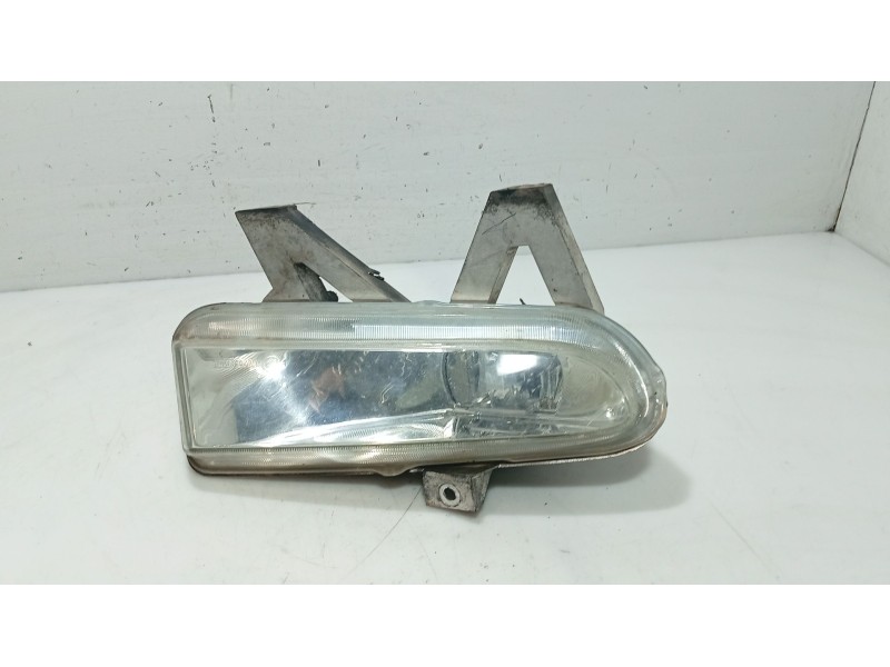 Recambio de faro antiniebla derecho para peugeot 406 (8b) 2.0 hdi 110 referencia OEM IAM   