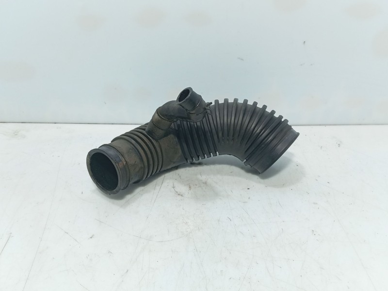 Recambio de tubo para ssangyong rodius i 2.7 xdi referencia OEM IAM   