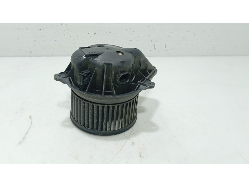Recambio de ventilador calefaccion para peugeot 406 (8b) 2.0 hdi 110 referencia OEM IAM   