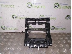 Recambio de no identificado para  referencia OEM IAM 8P0858005B CONSOLA CENTRL RADIO 