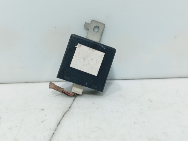 Recambio de modulo electronico para ssangyong rodius i 2.7 xdi referencia OEM IAM   