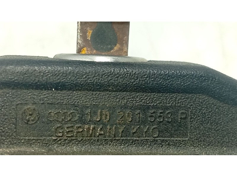 Recambio de tapon combustible para seat ibiza iii (6l1) 1.4 16v referencia OEM IAM 1J0201550BM9B9  