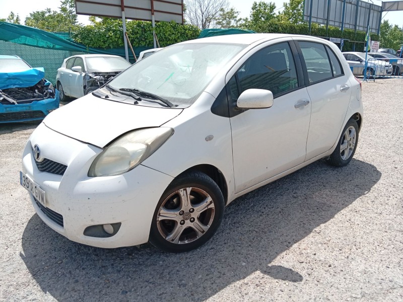 toyota yaris (_p9_) del año 2010