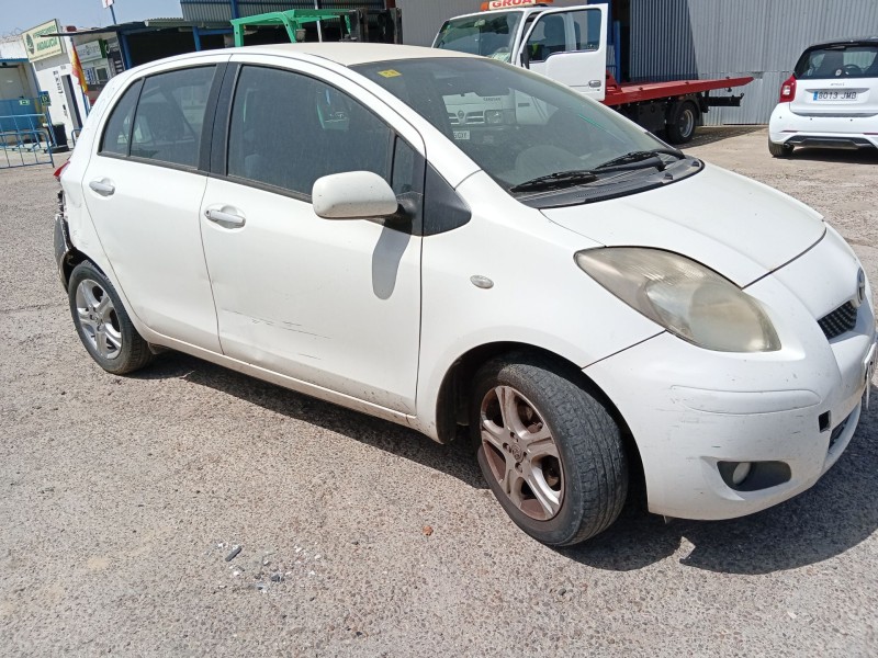 toyota yaris (_p9_) del año 2010