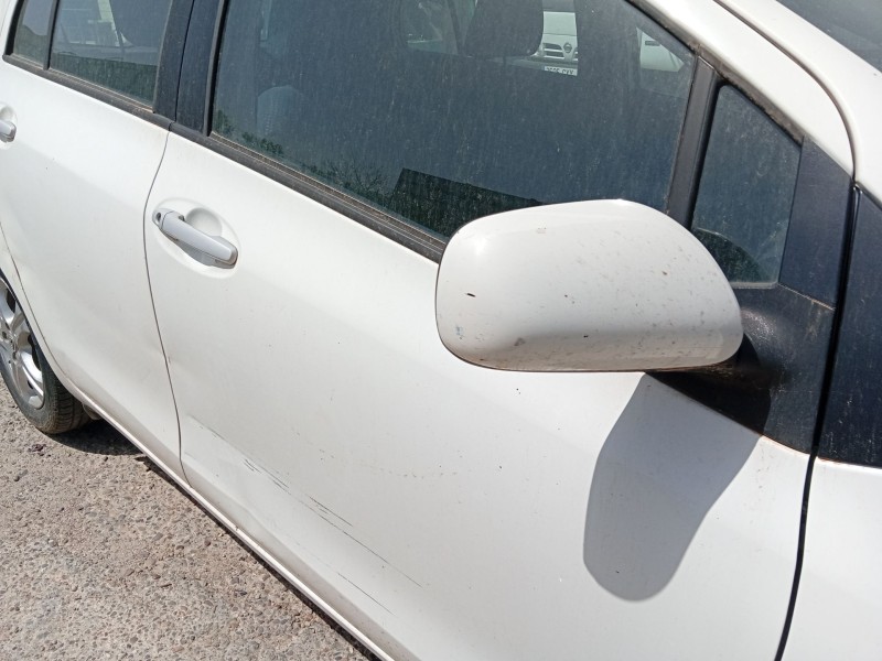 toyota yaris (_p9_) del año 2010