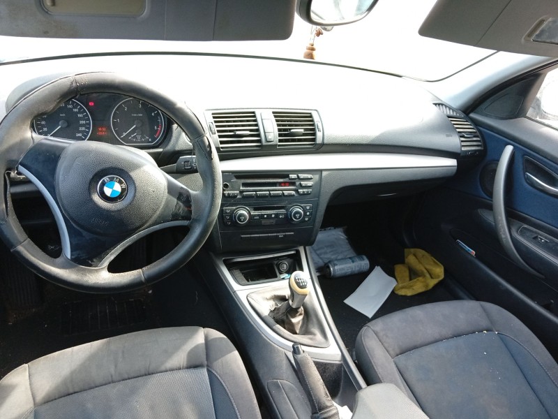 bmw 1 (e87) del año 2009