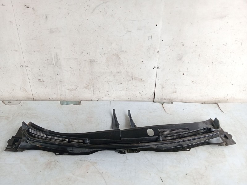 Recambio de moldura para mazda 6 hatchback (gh) 2.0 mzr-cd (gh14) referencia OEM IAM   