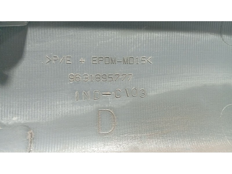 Recambio de moldura puerta trasera derecha para citroën xsara picasso (n68) 1.6 referencia OEM IAM   