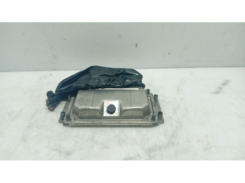 Recambio de centralita motor uce para citroën xsara picasso (n68) 1.6 referencia OEM IAM   