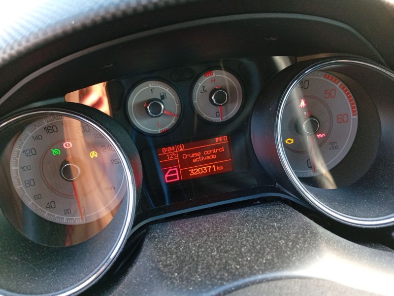 fiat bravo ii (198_) del año 2008