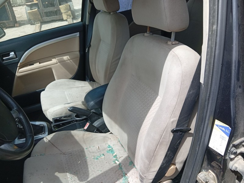 ford mondeo iii sedán (b4y) del año 2005