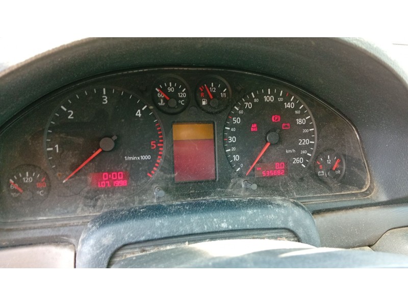 audi a4 b5 (8d2) del año 2000