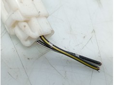 Recambio de anclaje cinturon trasero central para mazda 6 hatchback (gh) 2.0 mzr-cd (gh14) referencia OEM IAM    2