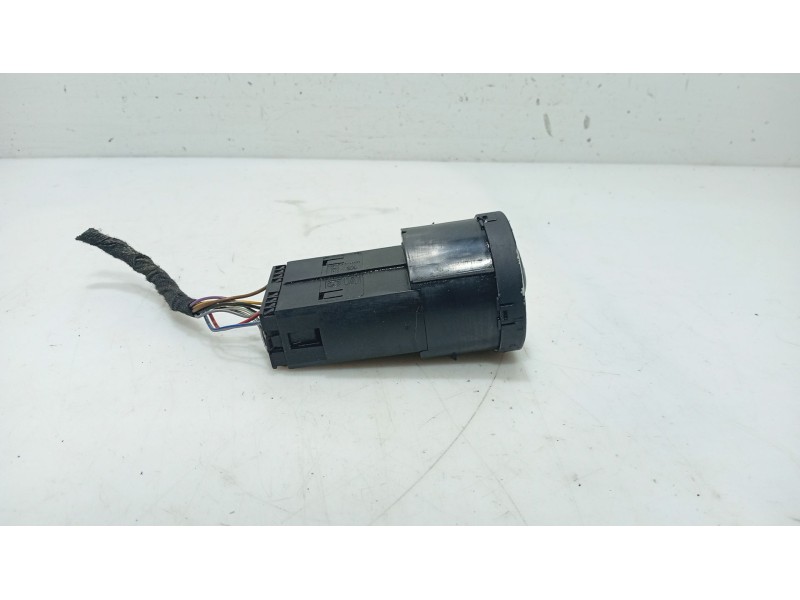 Recambio de mando luces para audi a4 b6 avant (8e5) 2.4 referencia OEM IAM   