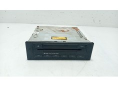 Recambio de sistema audio / radio cd para audi a4 b6 avant (8e5) 2.4 referencia OEM IAM   
