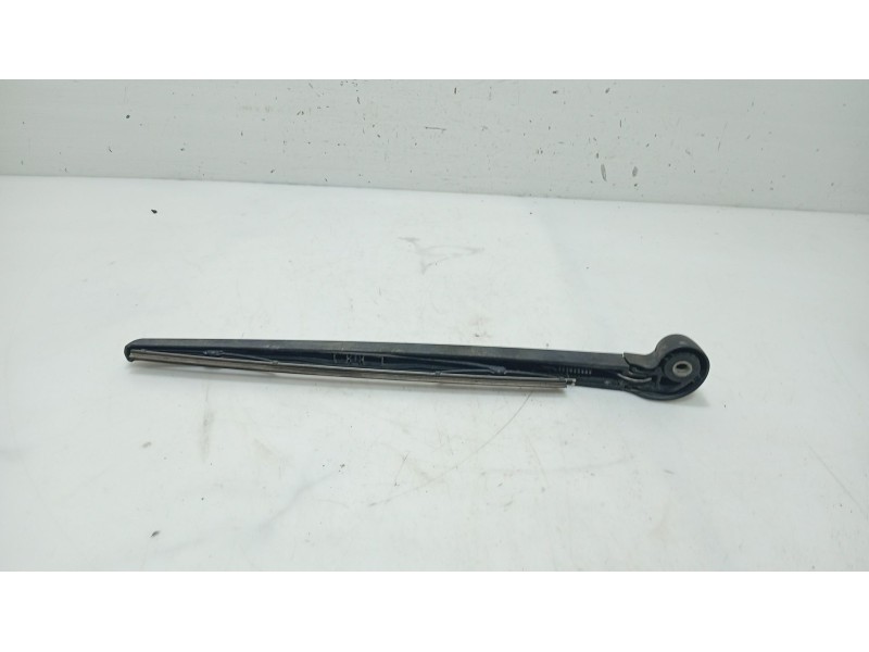 Recambio de brazo limpia trasero para audi a4 b6 avant (8e5) 2.4 referencia OEM IAM 8E9955407C  