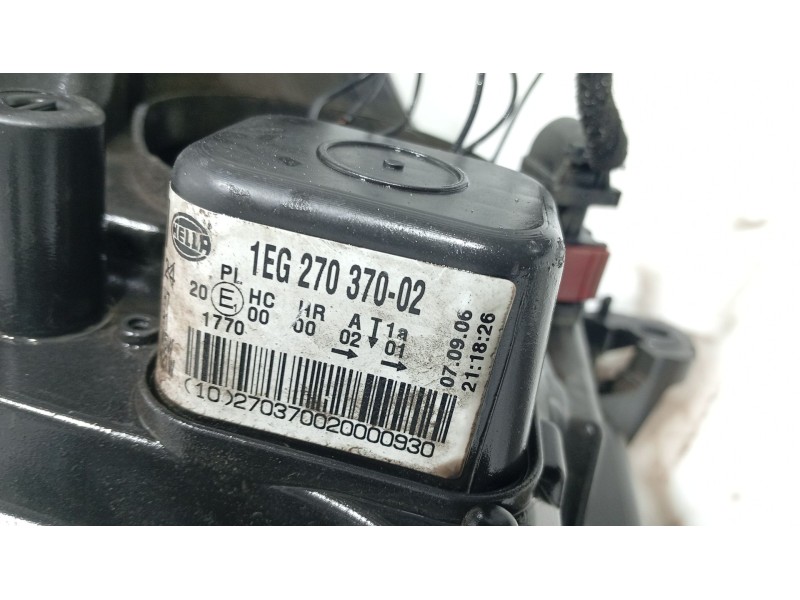 Recambio de faro derecho para opel astra h twintop (a04) 1.8 (l67) referencia OEM IAM   