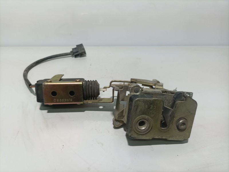 Recambio de cerradura puerta trasera derecha para skoda felicia berlina ( 791) glx referencia OEM IAM 6U0837014  
