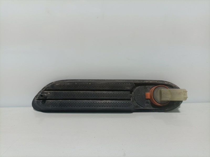 Recambio de piloto lateral derecho para mini mini (r50,r53) one referencia OEM IAM 63137166013  
