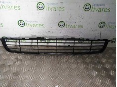 Recambio de rejilla paragolpes central para  referencia OEM IAM 53112-12131  