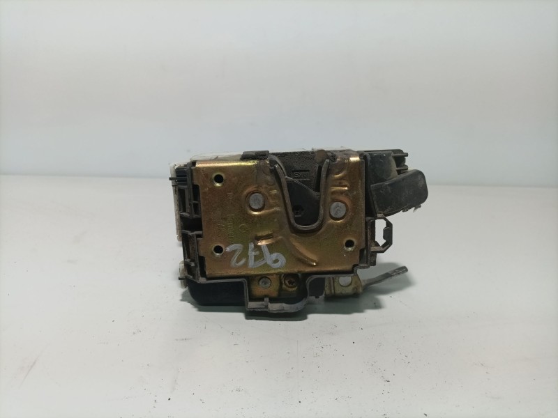 Recambio de cerradura puerta delantera derecha para seat ibiza (6k1) stella referencia OEM IAM 1hs862154  