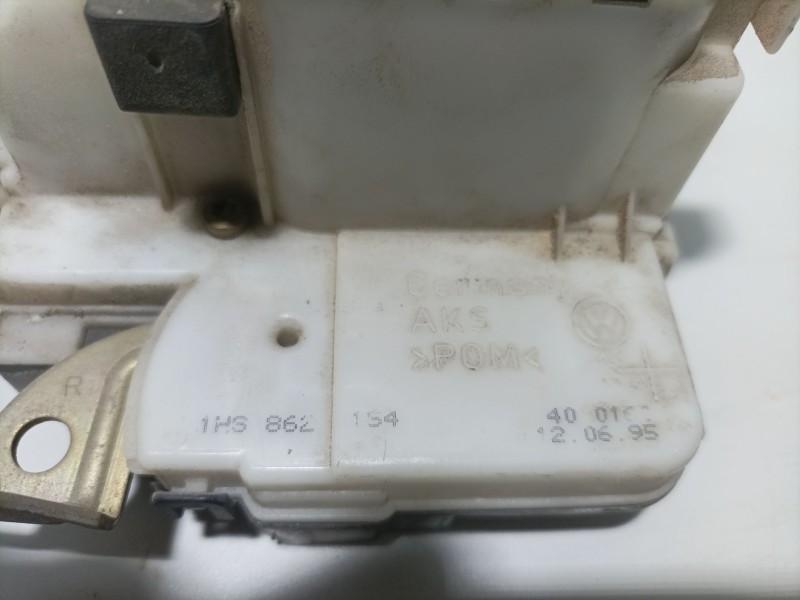 Recambio de cerradura puerta delantera derecha para seat ibiza (6k1) stella referencia OEM IAM 1hs862154  