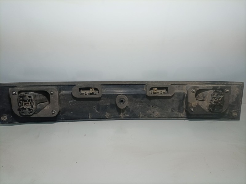 Recambio de piloto trasero central para renault 21 berlina (b/l48) referencia OEM IAM 770079297  