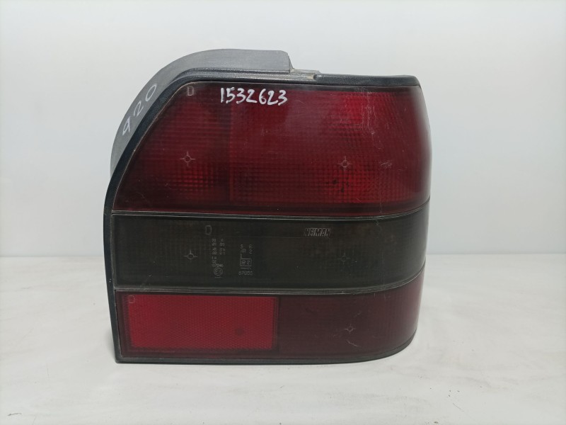 Recambio de piloto trasero derecho para renault 19 hatchback (b/c53) referencia OEM IAM ptdr19hb  