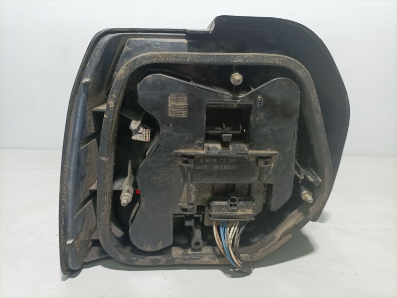 Recambio de piloto trasero derecho para renault 19 hatchback (b/c53) referencia OEM IAM ptdr19hb  