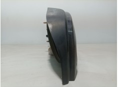 Recambio de piloto trasero derecho para renault megane i berlina hatchback (ba0) referencia OEM IAM 7701040646   2