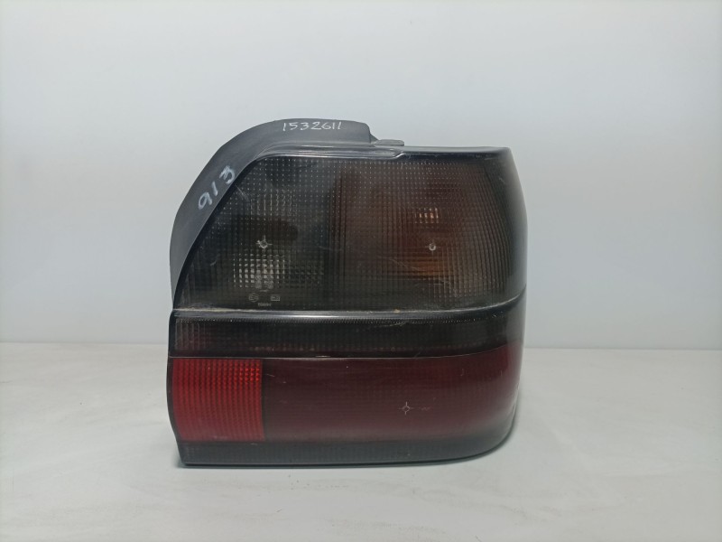 Recambio de piloto trasero derecho para renault 19 hatchback (b/c53) 1.8 cat referencia OEM IAM   