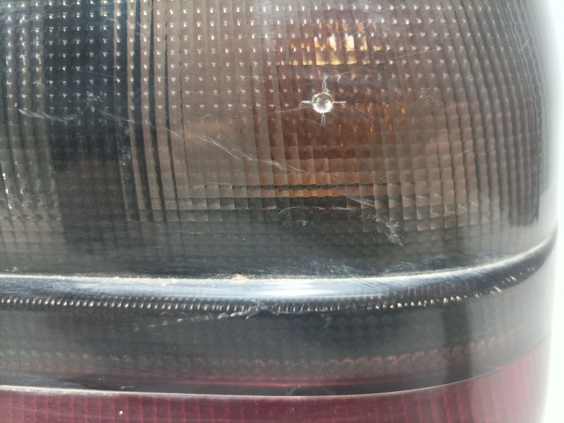 Recambio de piloto trasero derecho para renault 19 hatchback (b/c53) 1.8 cat referencia OEM IAM   