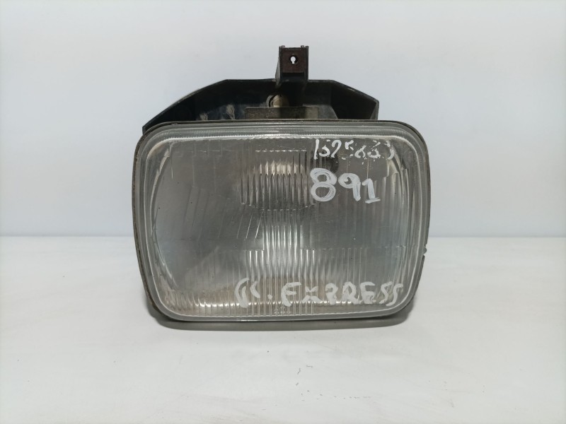 Recambio de faro izquierdo para renault express referencia OEM IAM 7R0188701  