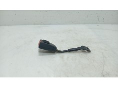 Recambio de anclaje cinturon trasero izquierdo para opel astra h twintop (a04) 1.8 (l67) referencia OEM IAM   