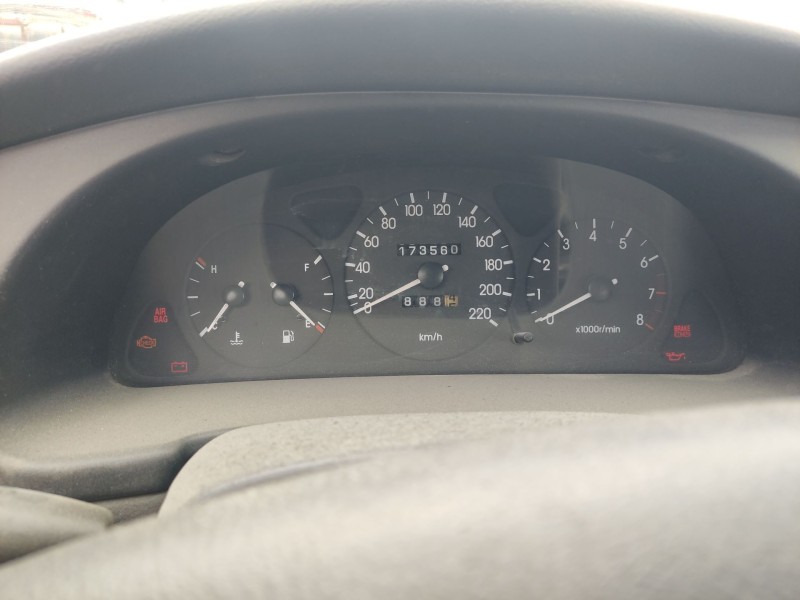 daewoo lanos (klat) del año 2000