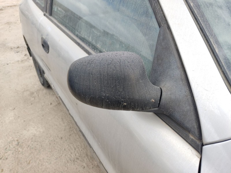 daewoo lanos (klat) del año 2000