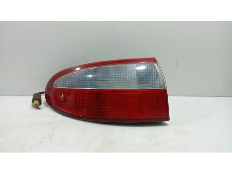 Recambio de piloto trasero izquierdo para daewoo lanos (klat) 1.5 referencia OEM IAM   