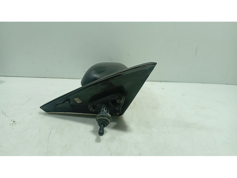 Recambio de retrovisor izquierdo para daewoo lanos (klat) 1.5 referencia OEM IAM   