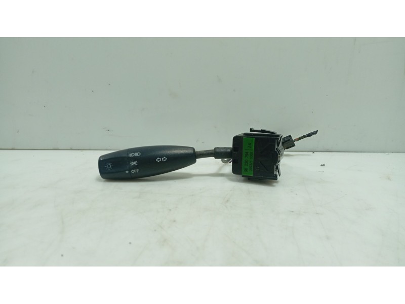 Recambio de mando intermitentes para daewoo lanos (klat) 1.5 referencia OEM IAM   