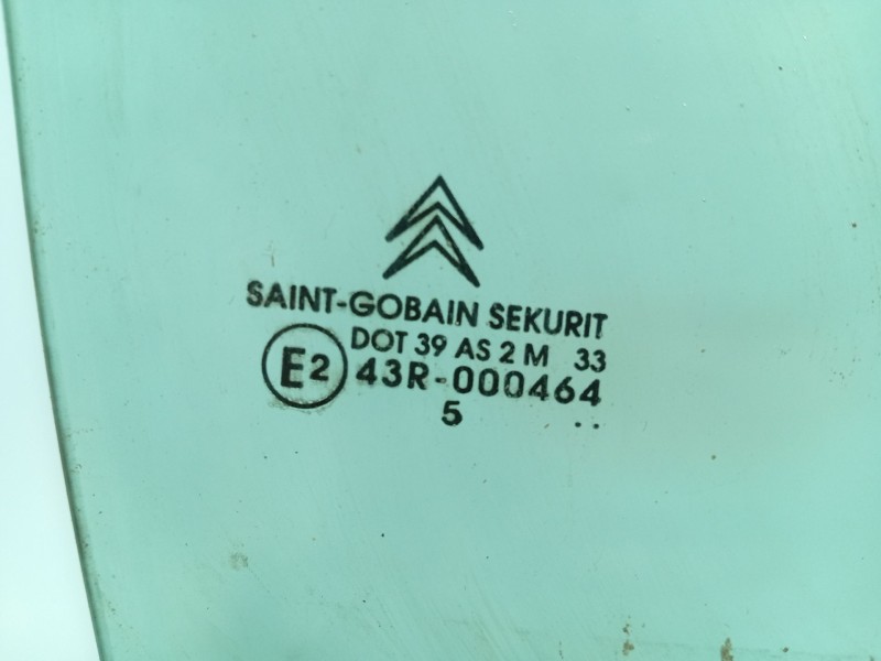 Recambio de luna delantera derecha para citroën c2 (jm_) 1.4 hdi referencia OEM IAM 9202A7  