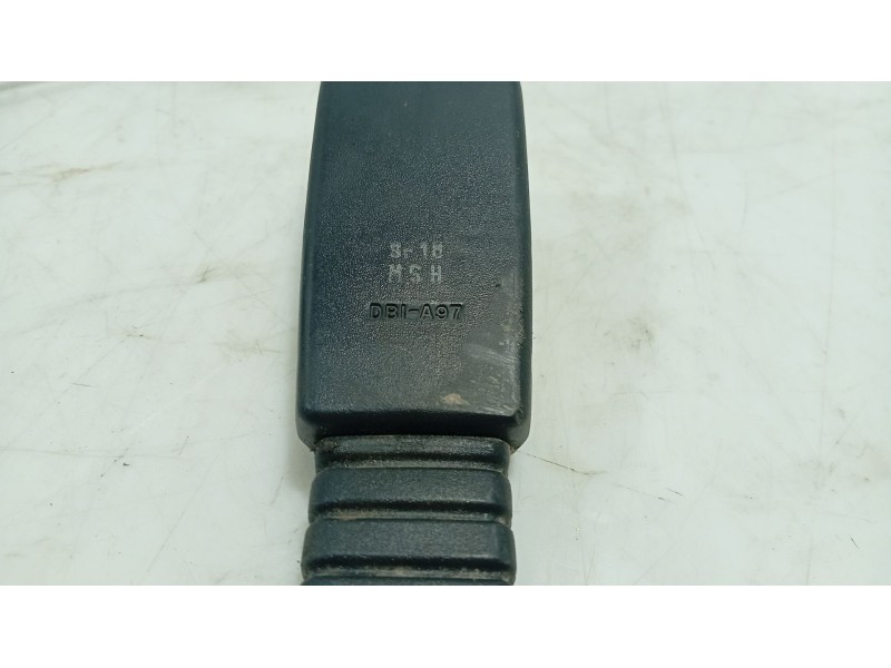 Recambio de anclaje cinturon delantero izquierdo para daewoo lanos (klat) 1.5 referencia OEM IAM   