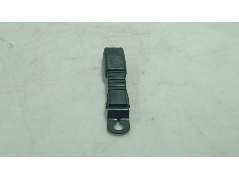 Recambio de anclaje cinturon delantero derecho para daewoo lanos (klat) 1.5 referencia OEM IAM   