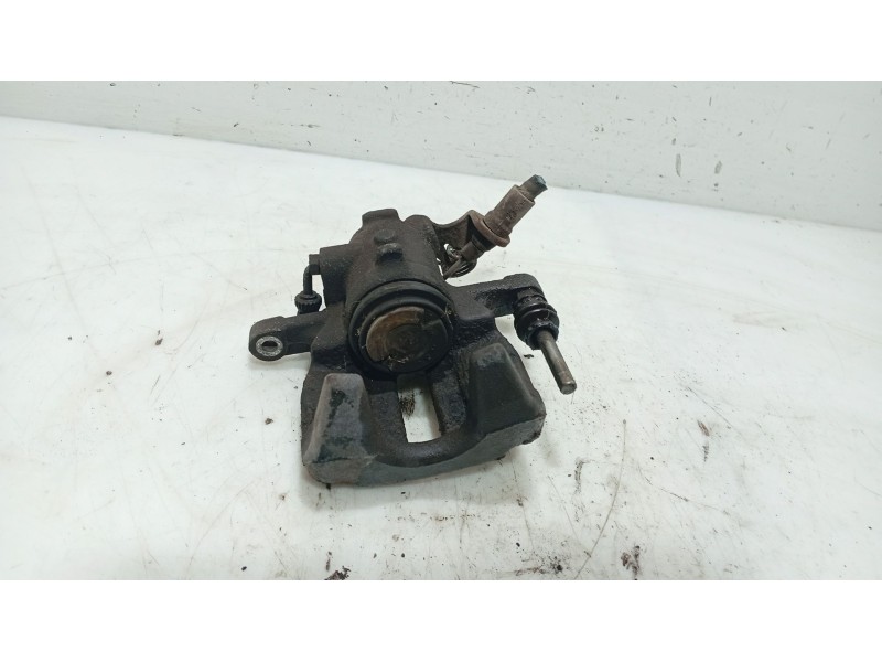 Recambio de pinza freno trasera derecha para fiat scudo (270_, 272_) 2007-2016 referencia OEM IAM 71748684  
