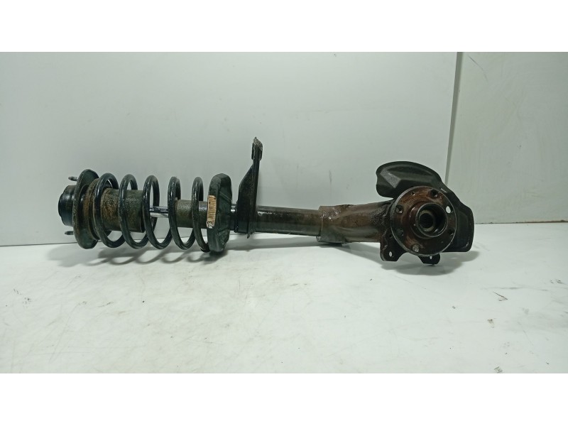 Recambio de mangueta delantera izquierda para daewoo lanos (klat) 1.5 referencia OEM IAM   