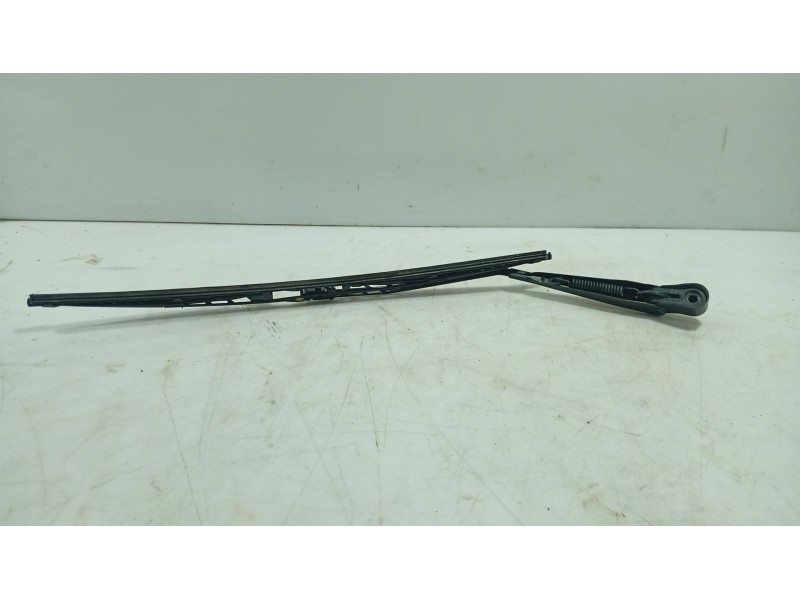Recambio de brazo limpia trasero para daewoo lanos (klat) 1.5 referencia OEM IAM   