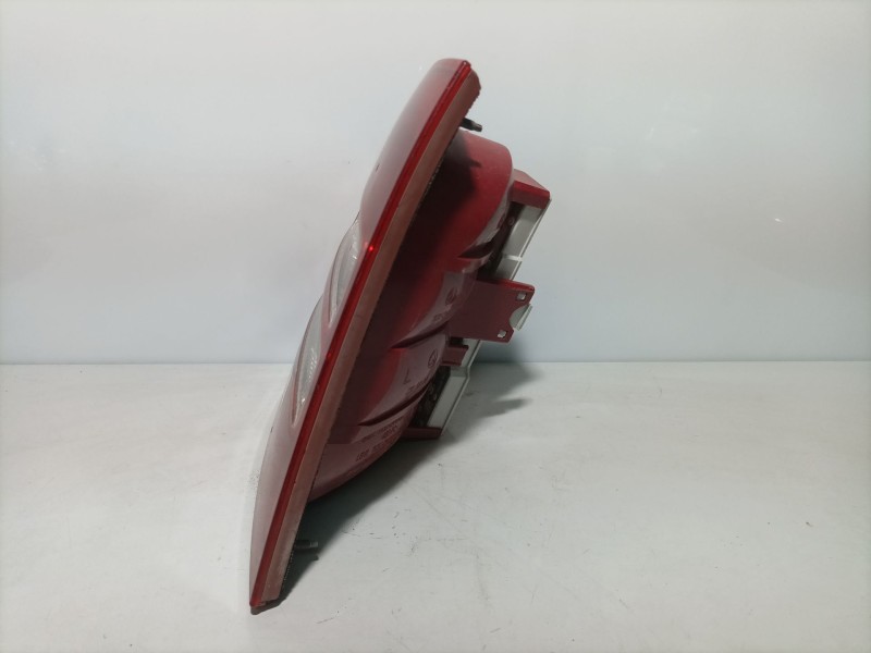 Recambio de piloto trasero izquierdo para skoda octavia berlina (1u2) ambiente referencia OEM IAM 1U6945095  