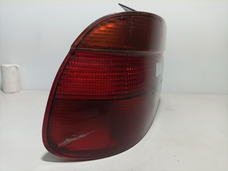 Recambio de piloto trasero izquierdo para bmw serie 5 berlina (e39) 525tds referencia OEM IAM 63216900209  